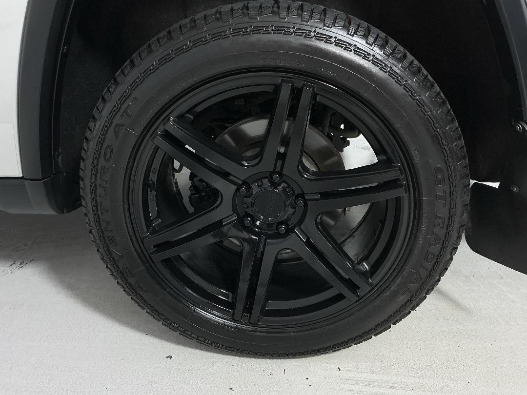 Photo '11' of Jeep Grand Cherokee