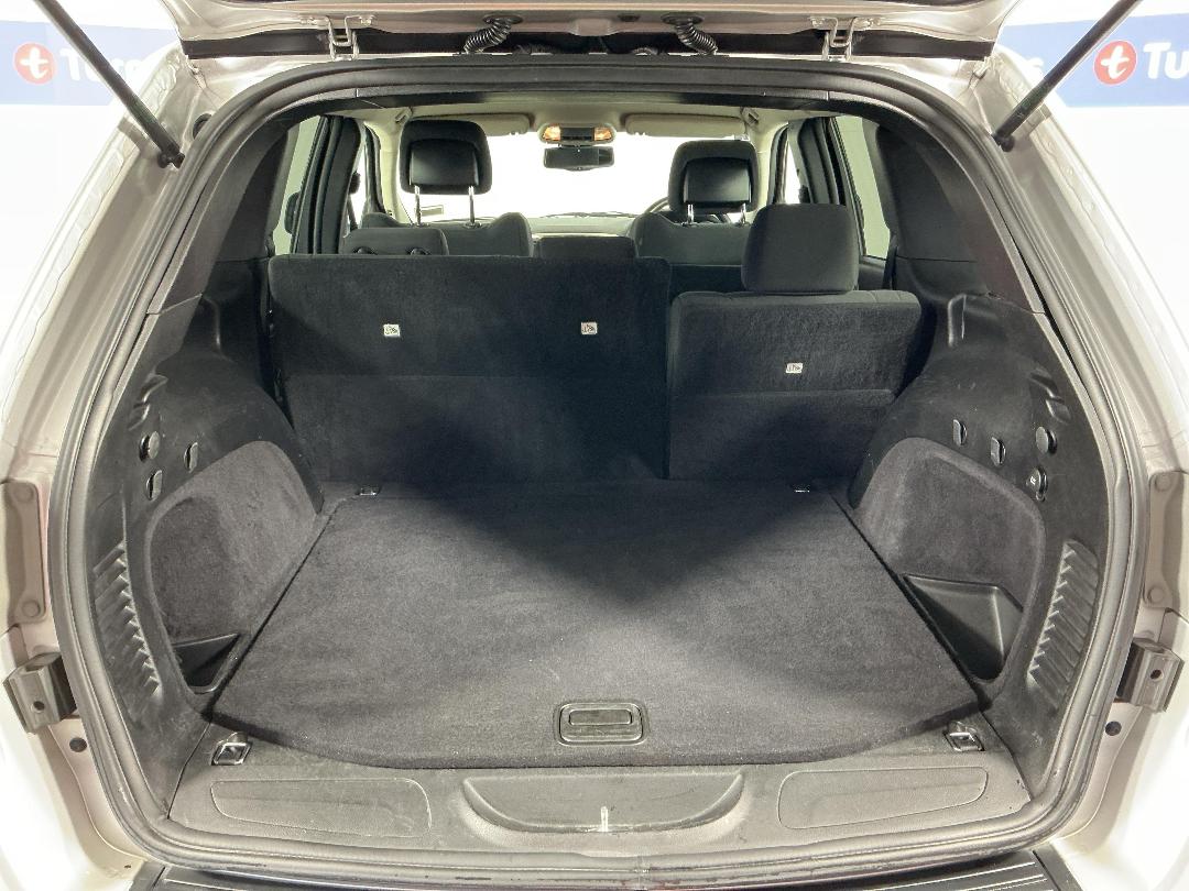 Photo '14' of Jeep Grand Cherokee