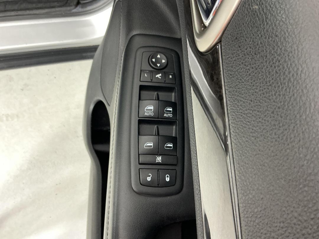 Photo '23' of Jeep Grand Cherokee