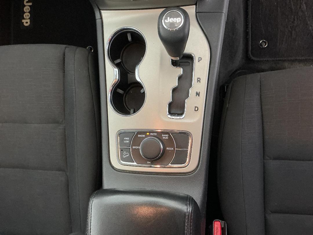 Photo '27' of Jeep Grand Cherokee