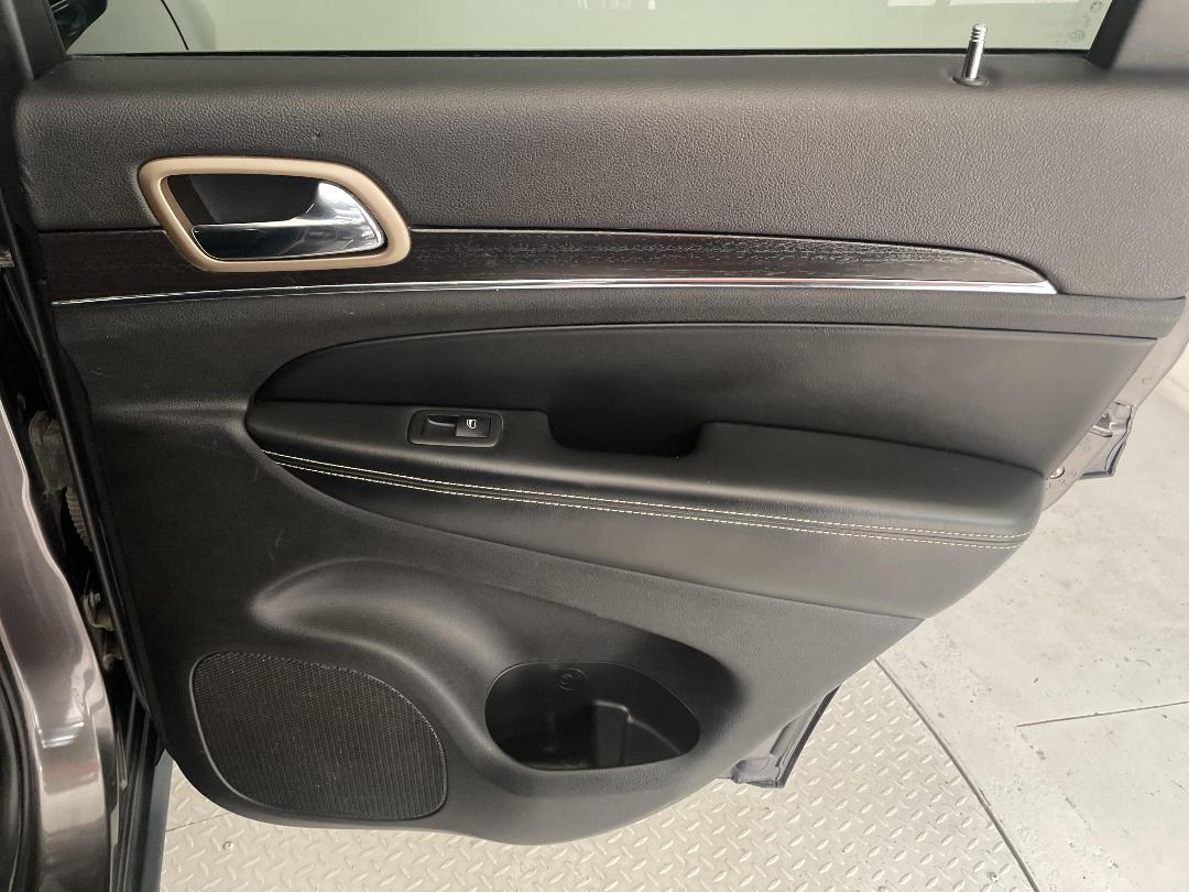 Photo '19' of Jeep Grand Cherokee