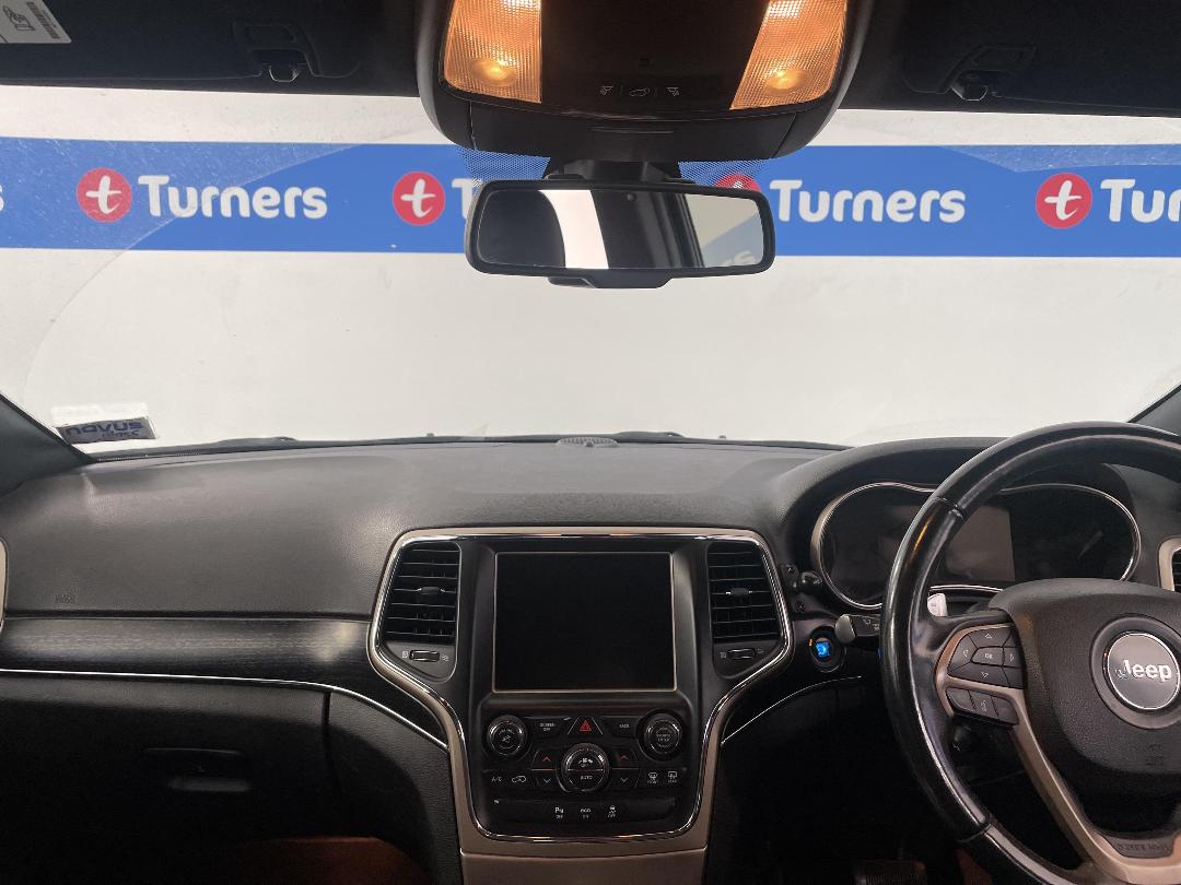 Photo '17' of Jeep Grand Cherokee