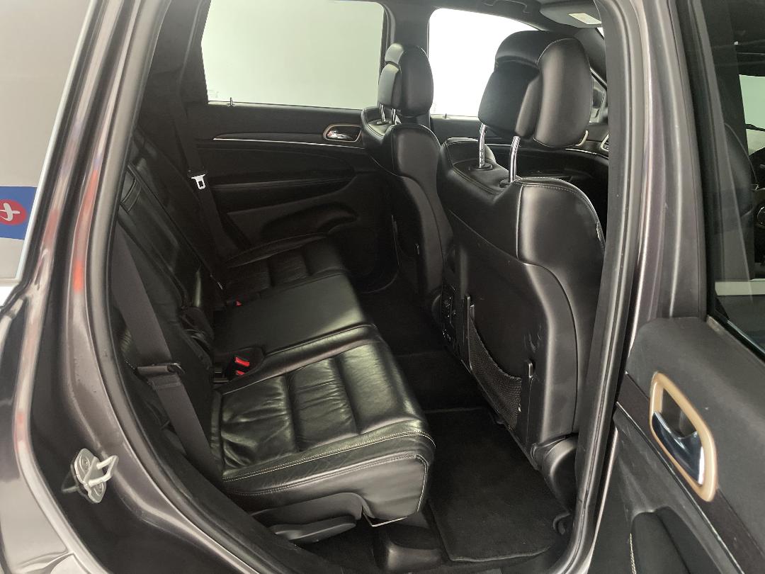 Photo '20' of Jeep Grand Cherokee