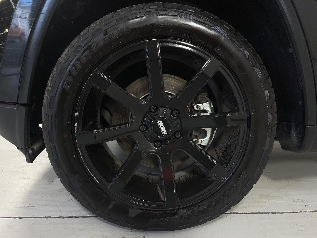 Photo '10' of Jeep Grand Cherokee