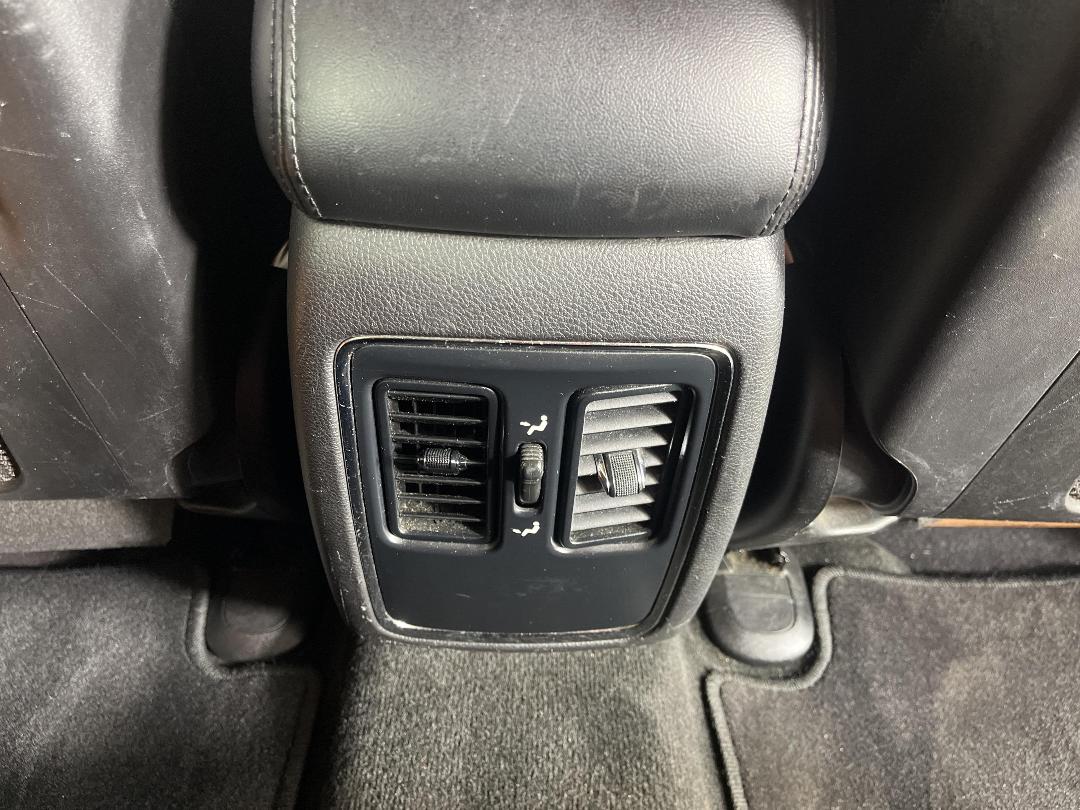 Photo '23' of Jeep Grand Cherokee