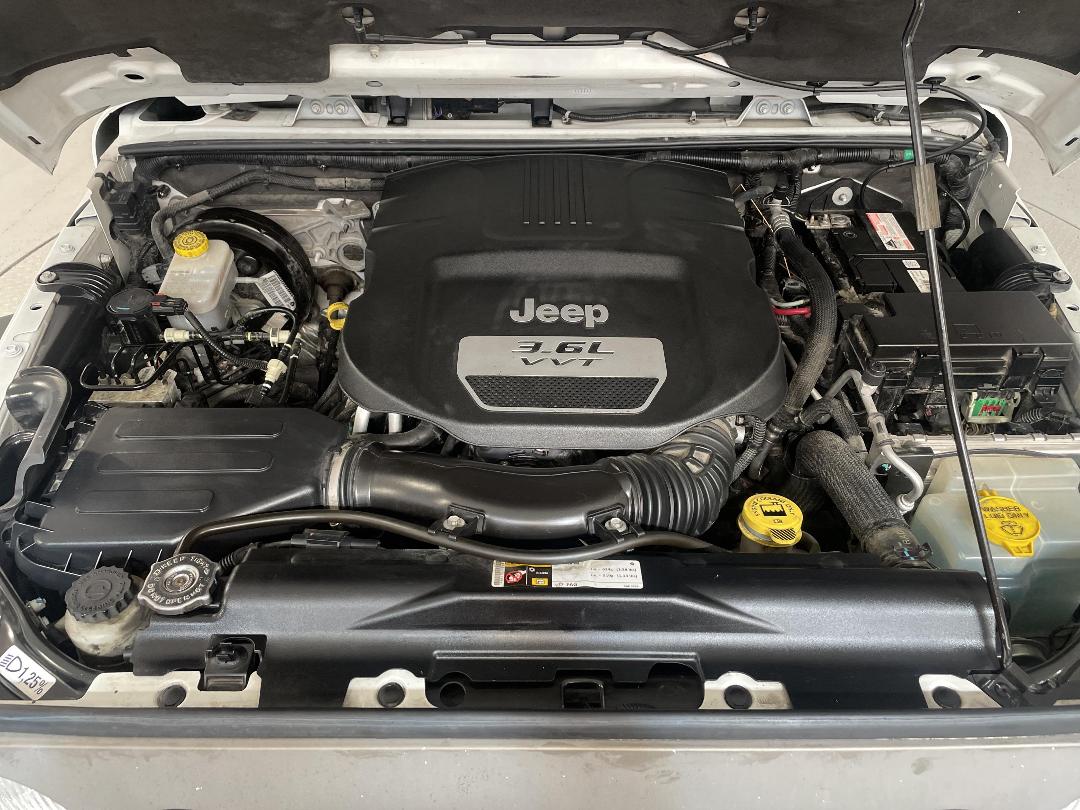 Photo '13' of Jeep Wrangler Photo '13' of Jeep Wrangler