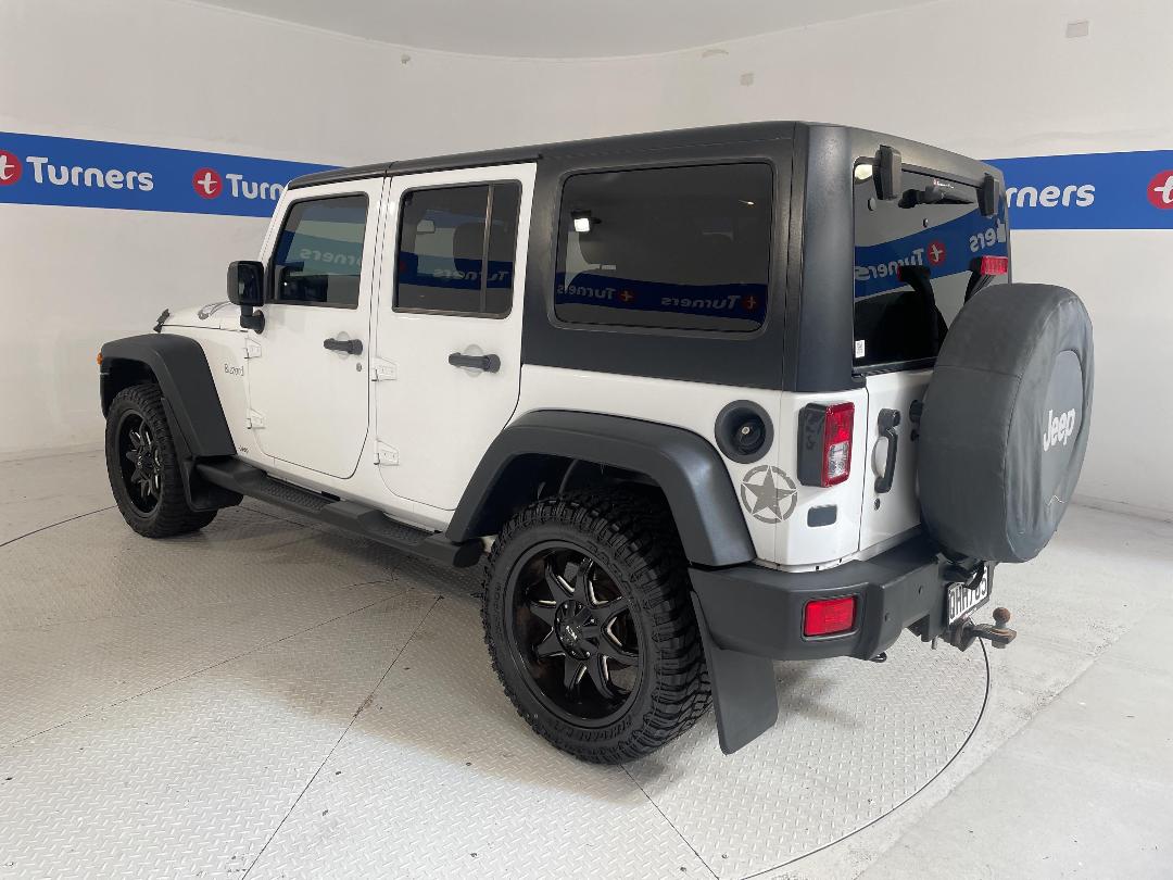 Photo '5' of Jeep Wrangler Photo '5' of Jeep Wrangler