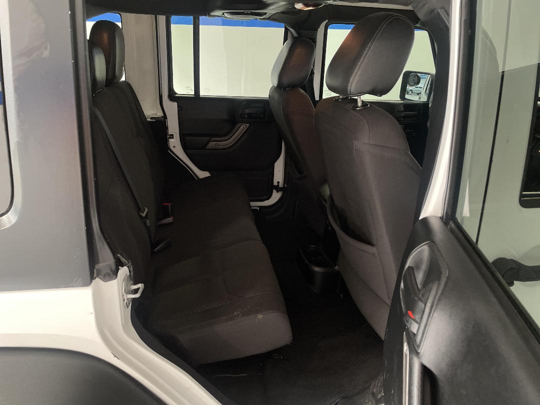 Photo '20' of Jeep Wrangler Photo '20' of Jeep Wrangler