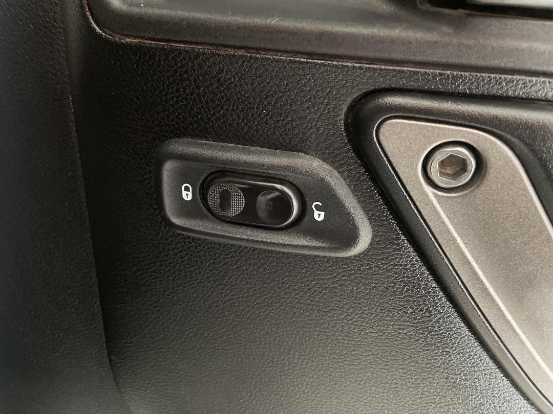 Photo '23' of Jeep Wrangler Photo '23' of Jeep Wrangler