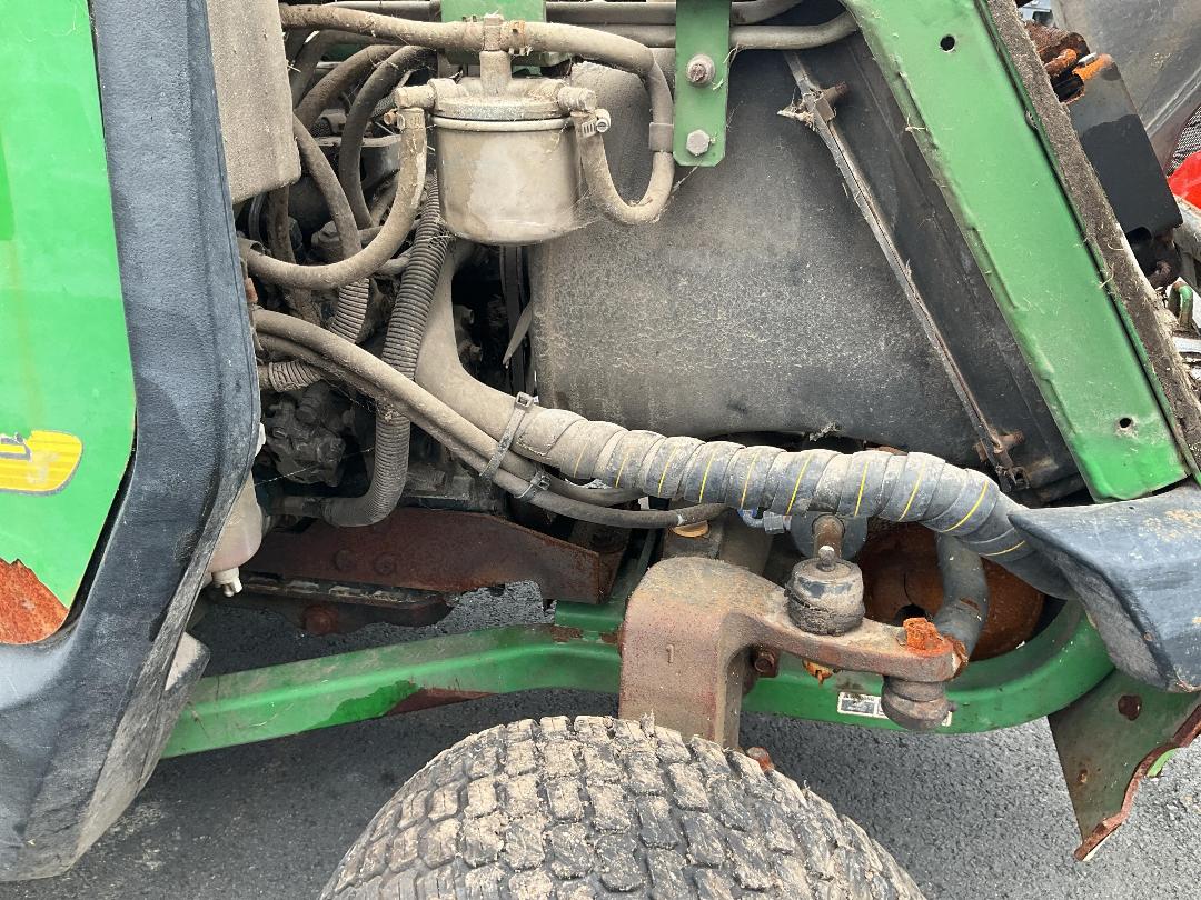 Photo '23' of JOHN DEERE 1445 Mower Photo '23' of JOHN DEERE 1445 Mower