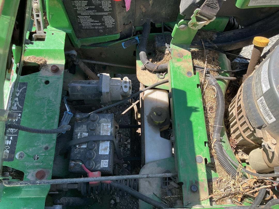 Photo '14' of John Deere Outfield Mower Z970A Ride On Mower