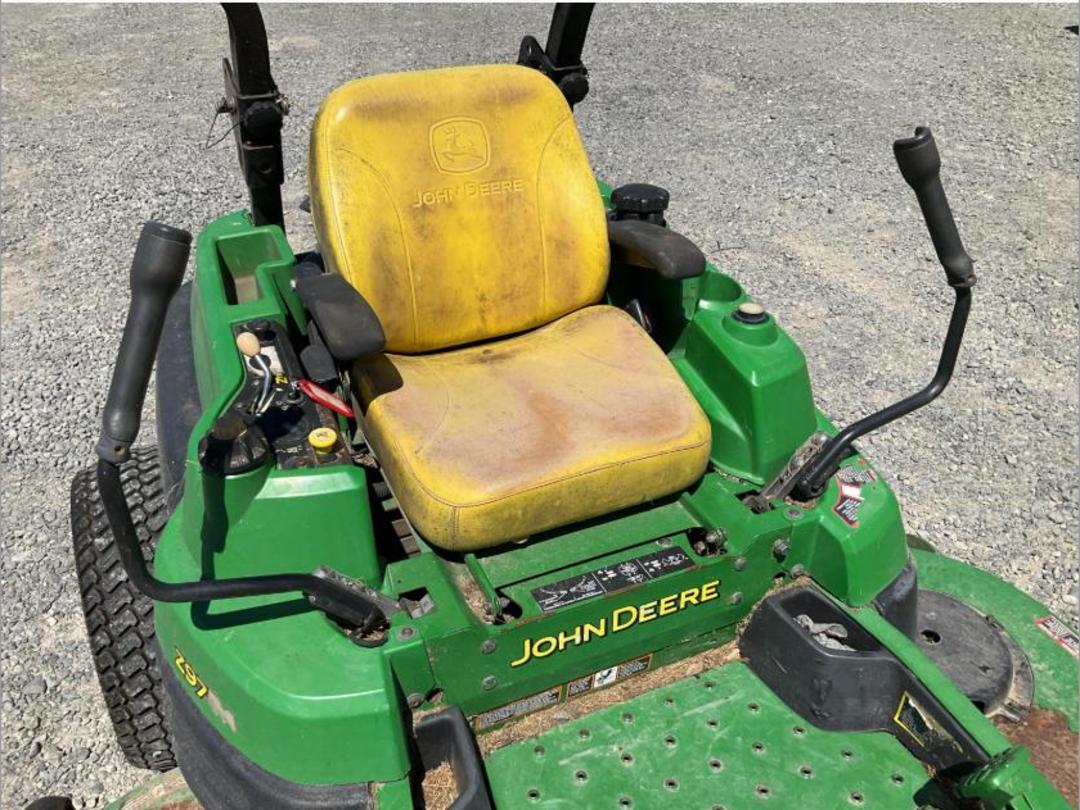 Photo '7' of John Deere Outfield Mower Z970A Ride On Mower