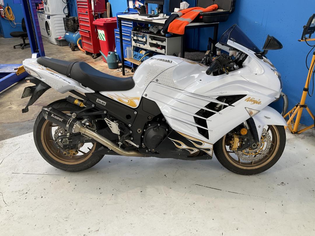 Photo '2' of Kawasaki ZX 1400FEFB Photo '2' of Kawasaki ZX 1400FEFB