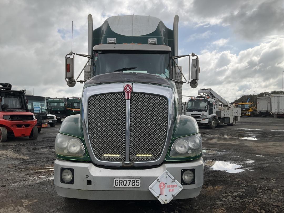 Photo '10' of KENWORTH T 408 Tractor Unit Photo '10' of KENWORTH T 408 Tractor Unit