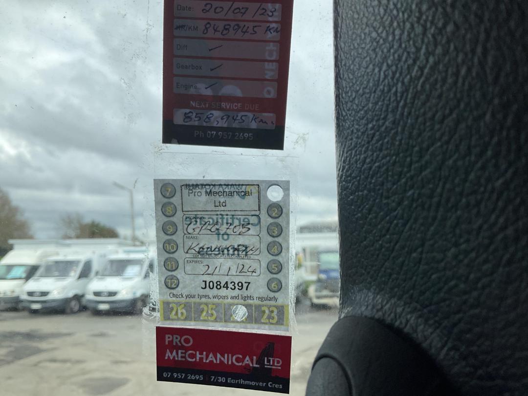 Photo '36' of KENWORTH T 408 Tractor Unit Photo '36' of KENWORTH T 408 Tractor Unit