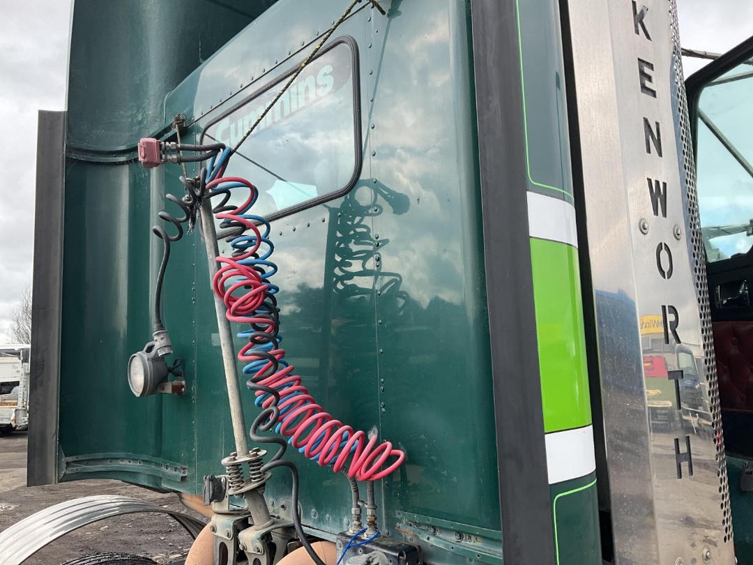 Photo '21' of KENWORTH T 408 Tractor Unit Photo '21' of KENWORTH T 408 Tractor Unit