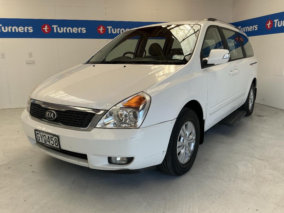 Photo '4' of KIA Carnival