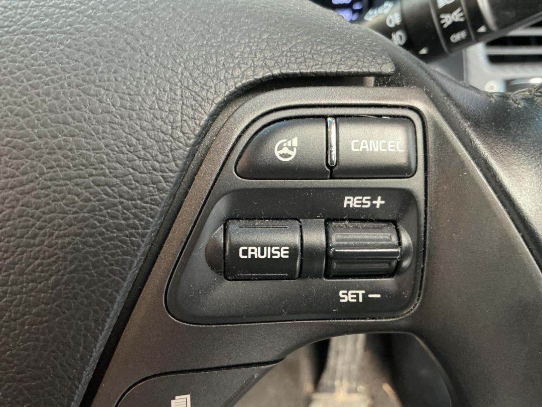 Photo '23' of KIA Cerato EX Photo '23' of KIA Cerato EX