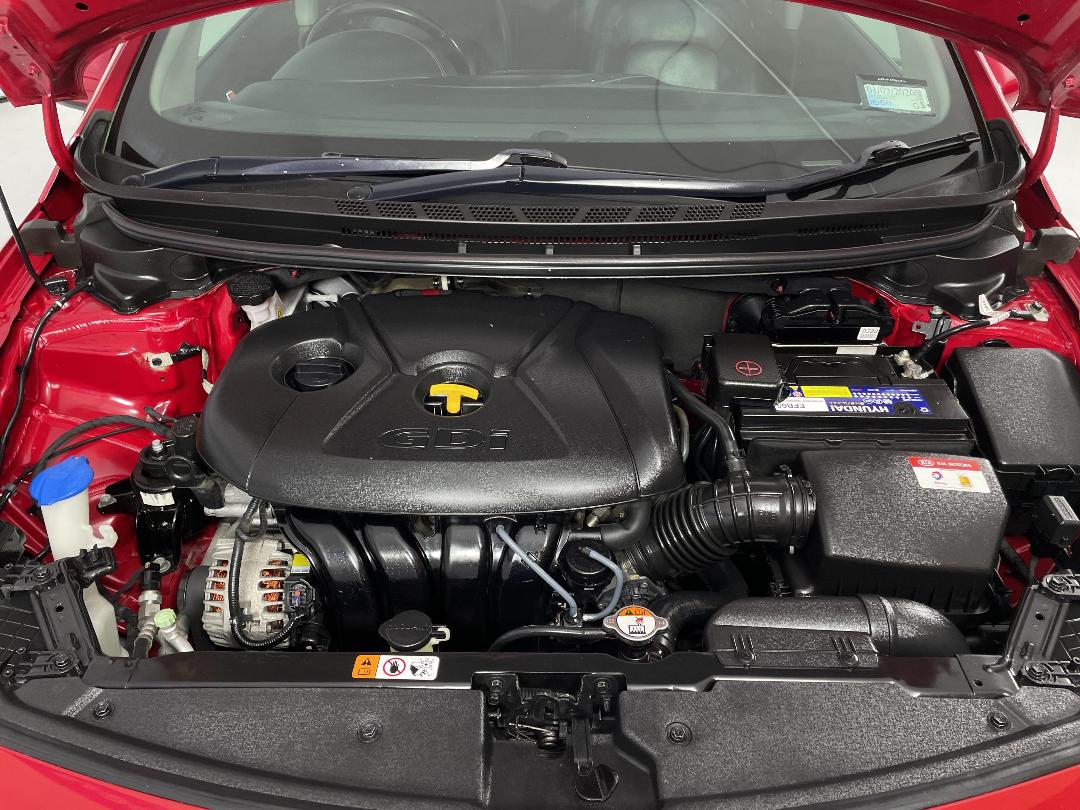 Photo '13' of KIA Cerato