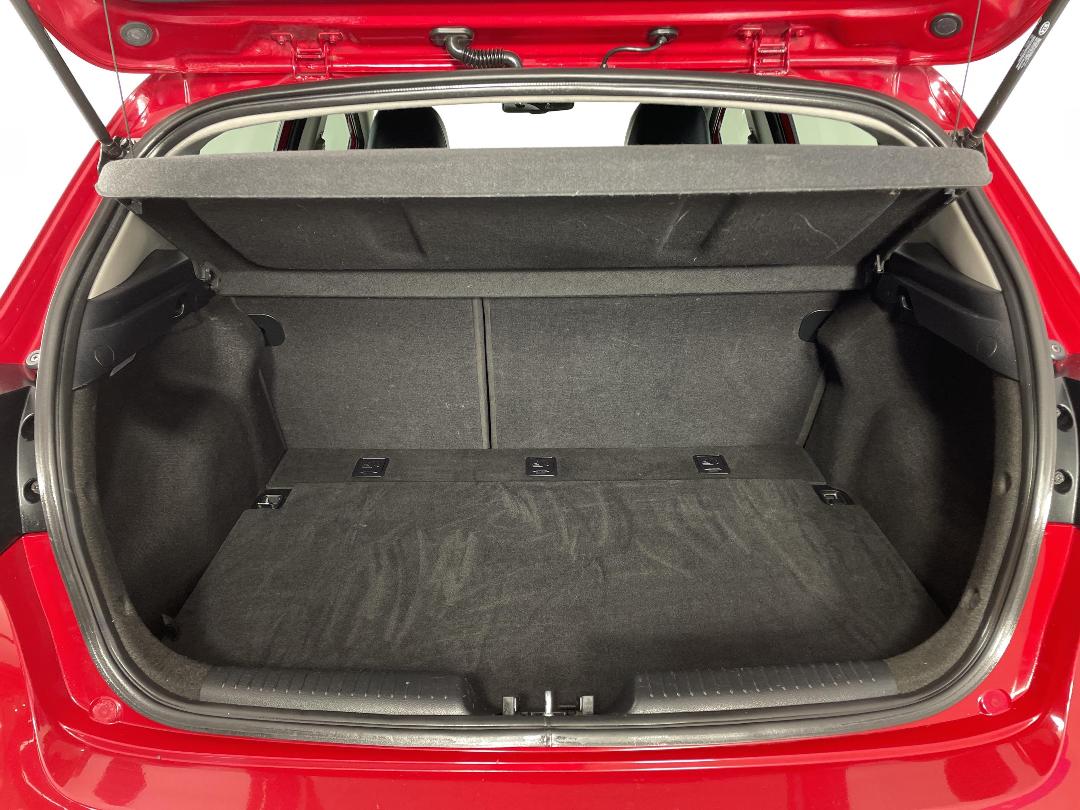 Photo '14' of KIA Cerato