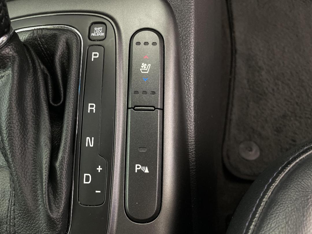 Photo '27' of KIA Cerato