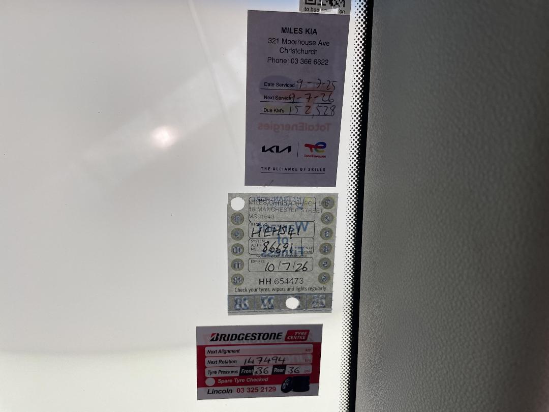 Photo '30' of KIA Cerato