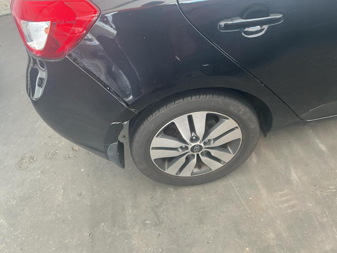 Photo '14' of KIA Cerato EX