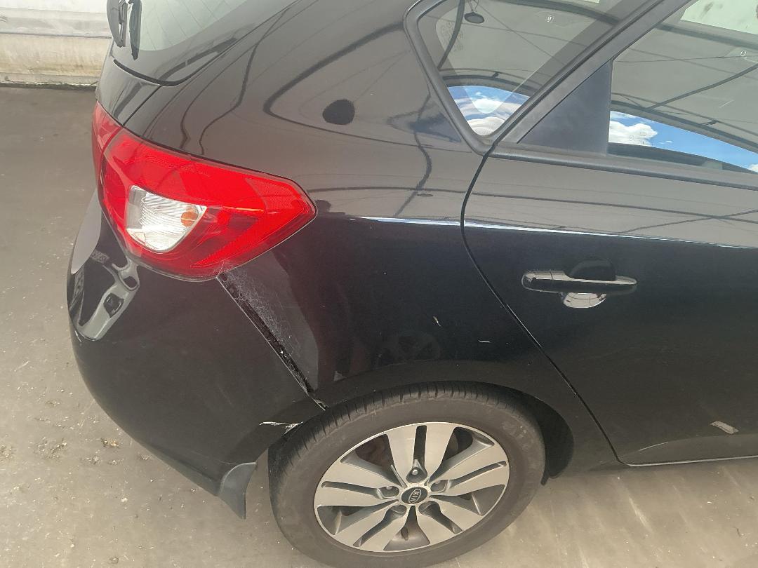Photo '15' of KIA Cerato EX