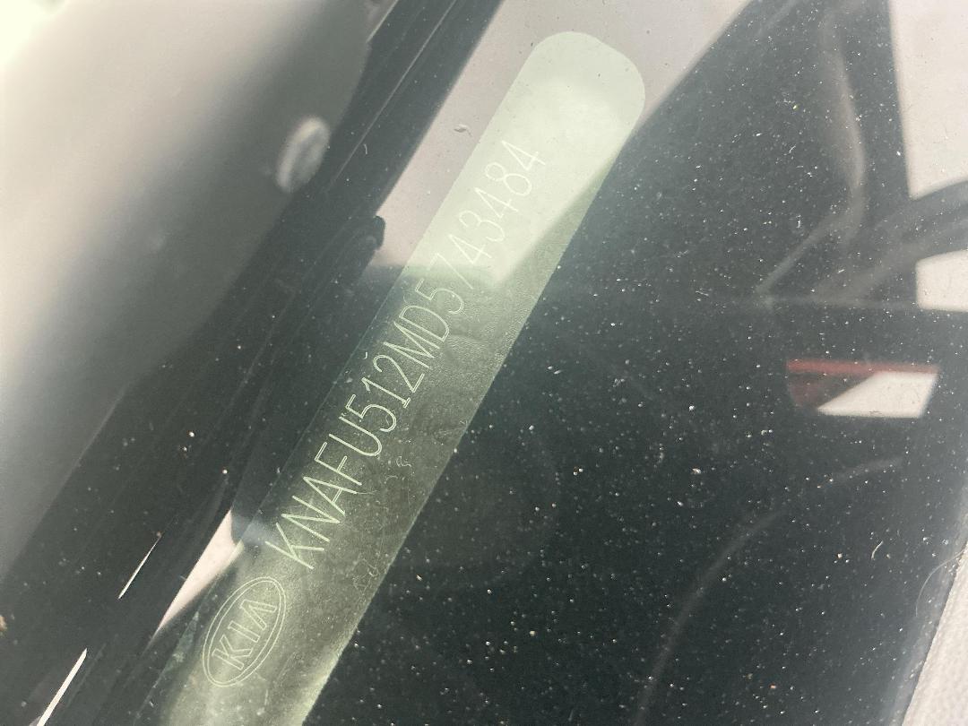 Photo '18' of KIA Cerato EX