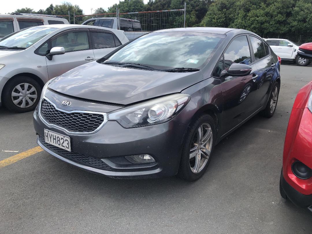 Photo '4' of KIA Cerato