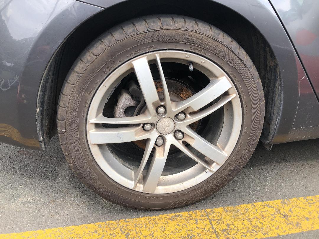 Photo '8' of KIA Cerato