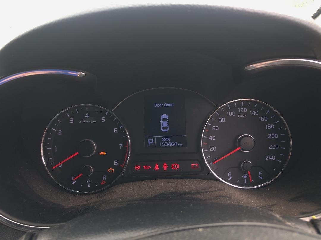 Photo '16' of KIA Cerato