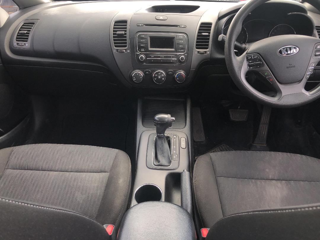 Photo '19' of KIA Cerato