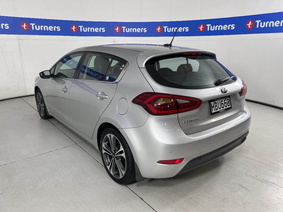 Photo '5' of KIA Cerato