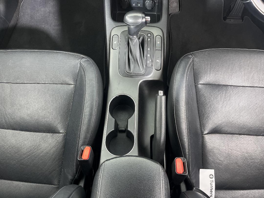 Photo '23' of KIA Cerato