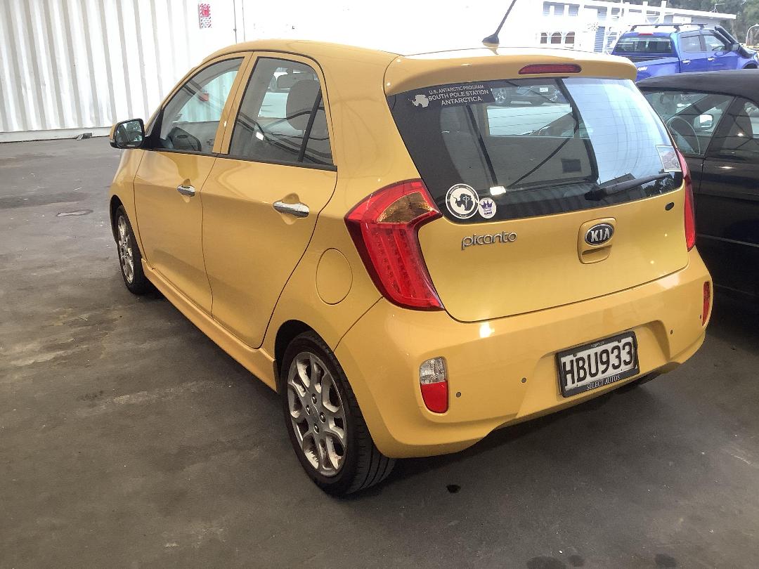 Photo '5' of KIA Picanto EX Photo '5' of KIA Picanto EX