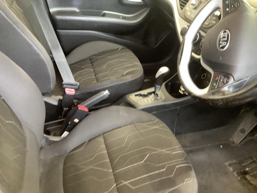 Photo '13' of KIA Picanto EX Photo '13' of KIA Picanto EX