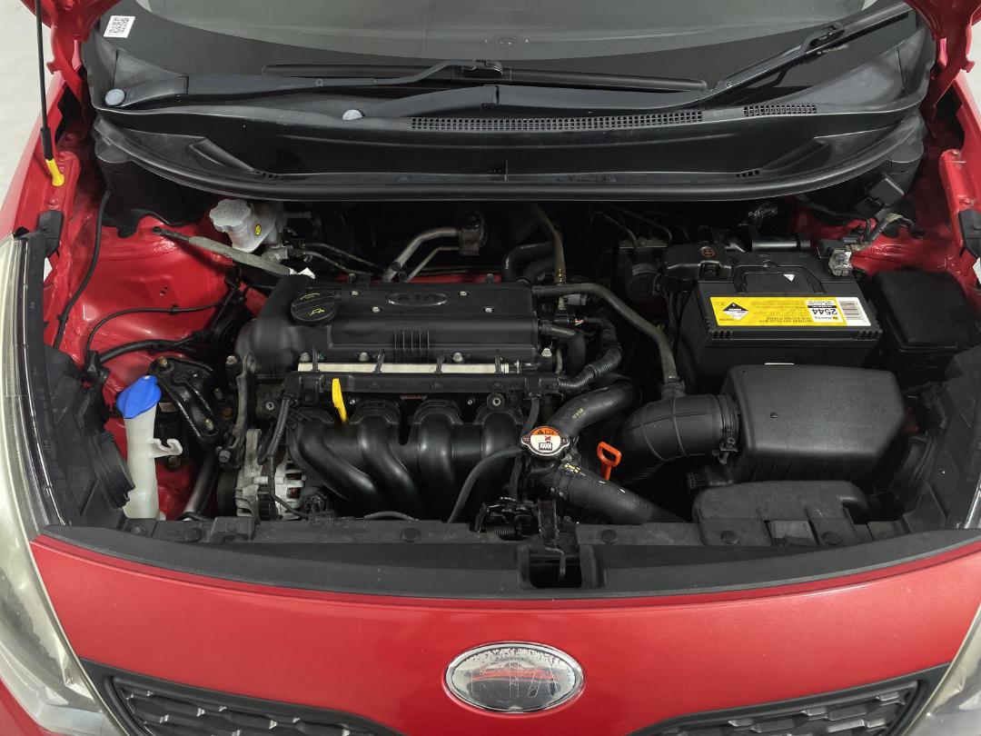 Photo '13' of KIA RIO