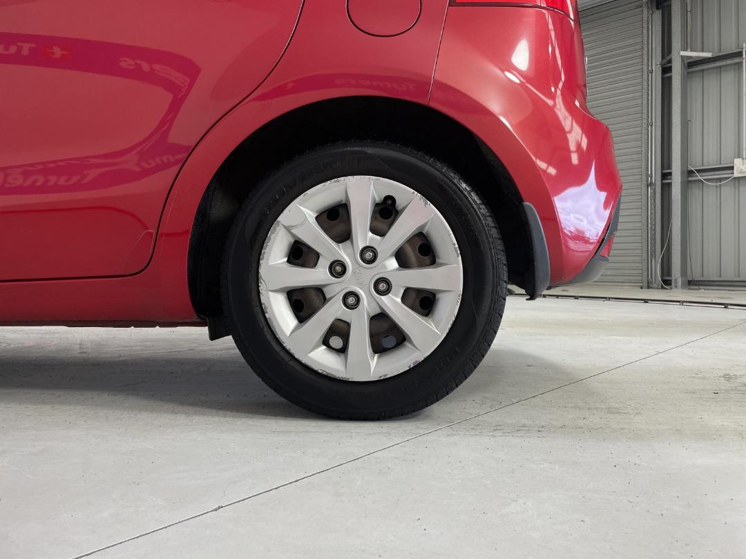 Photo '11' of KIA RIO