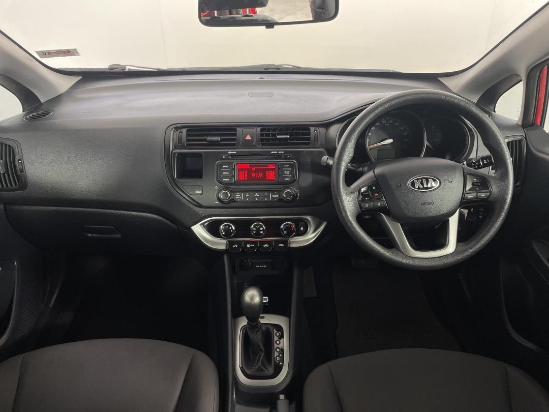 Photo '17' of KIA RIO