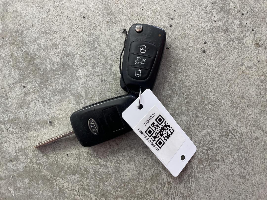 Photo '22' of KIA RIO