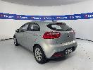 Thumbnail '5' of KIA RIO