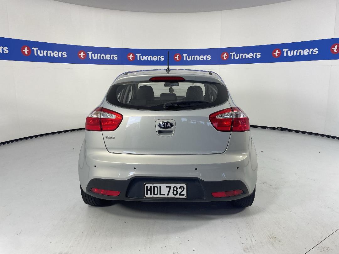 Photo '6' of KIA RIO Photo '6' of KIA RIO