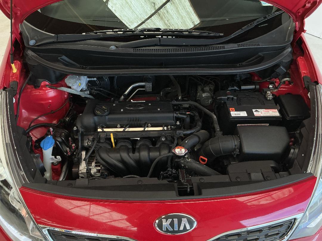 Photo '13' of KIA RIO
