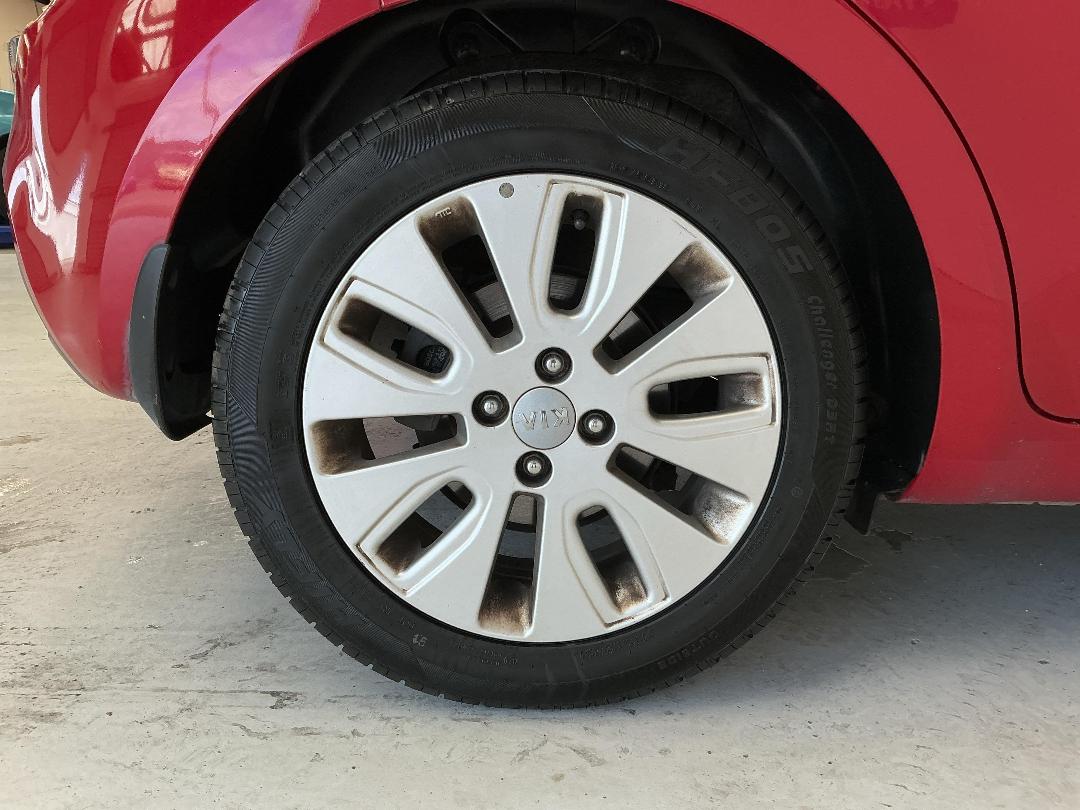 Photo '12' of KIA RIO