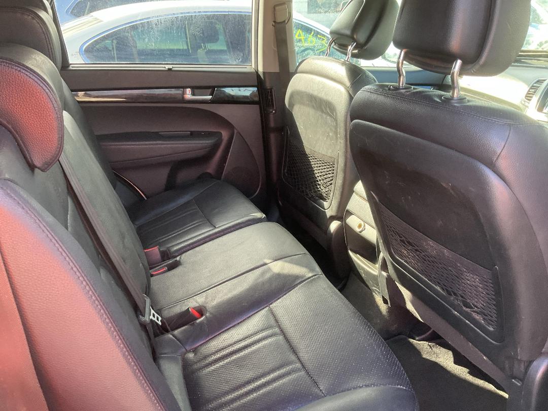 Photo '16' of KIA Sorento