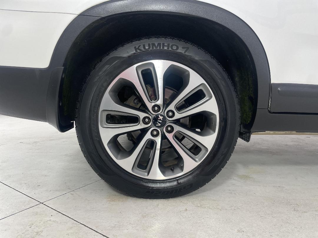 Photo '12' of KIA Sorento Photo '12' of KIA Sorento