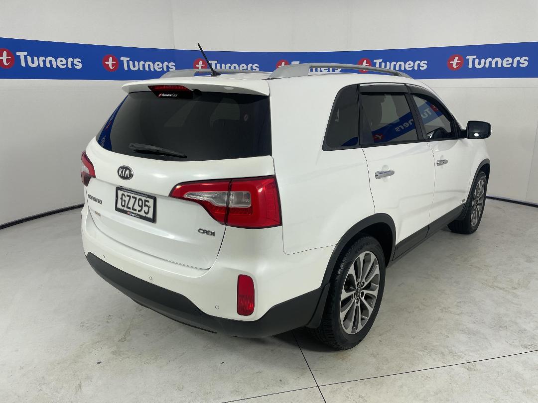 Photo '7' of KIA Sorento Photo '7' of KIA Sorento