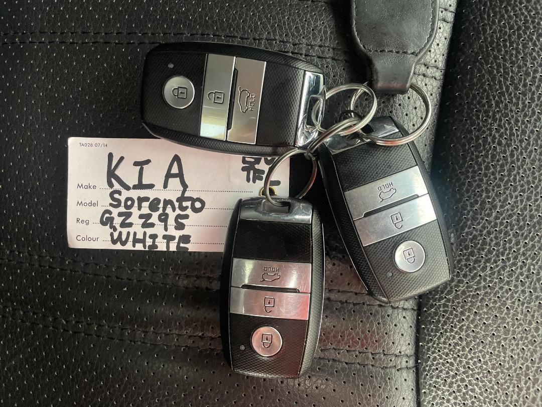 Photo '22' of KIA Sorento Photo '22' of KIA Sorento