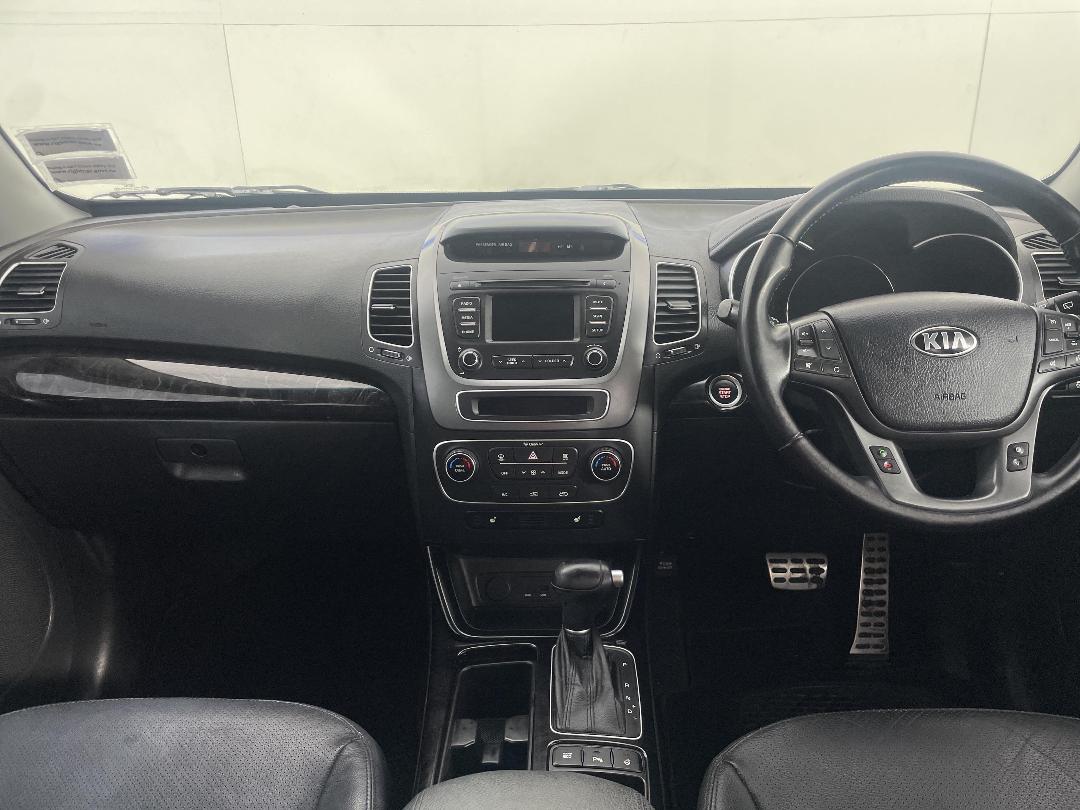 Photo '17' of KIA Sorento Photo '17' of KIA Sorento
